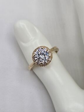Swarovski Crystal Elements Gold Halo Statement Ring Size 9 Clear Bridal Casual